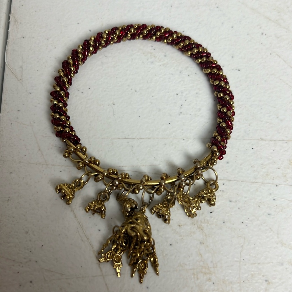 Bracelet